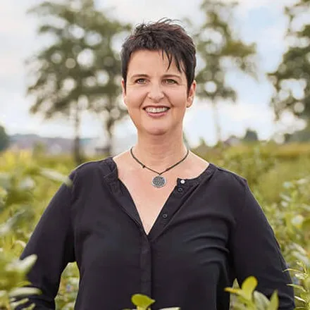 Porträt von Claudia Kipping